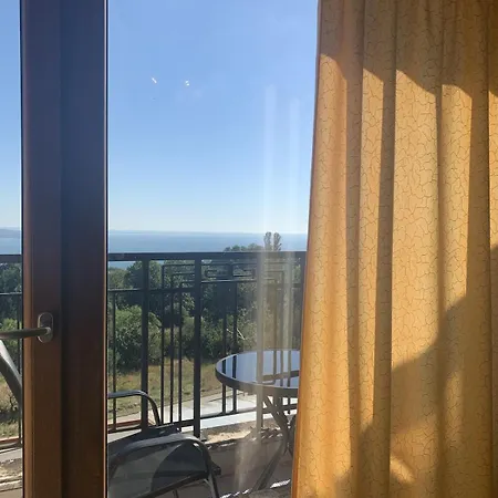 Galata View Sea Views & Free Parking *